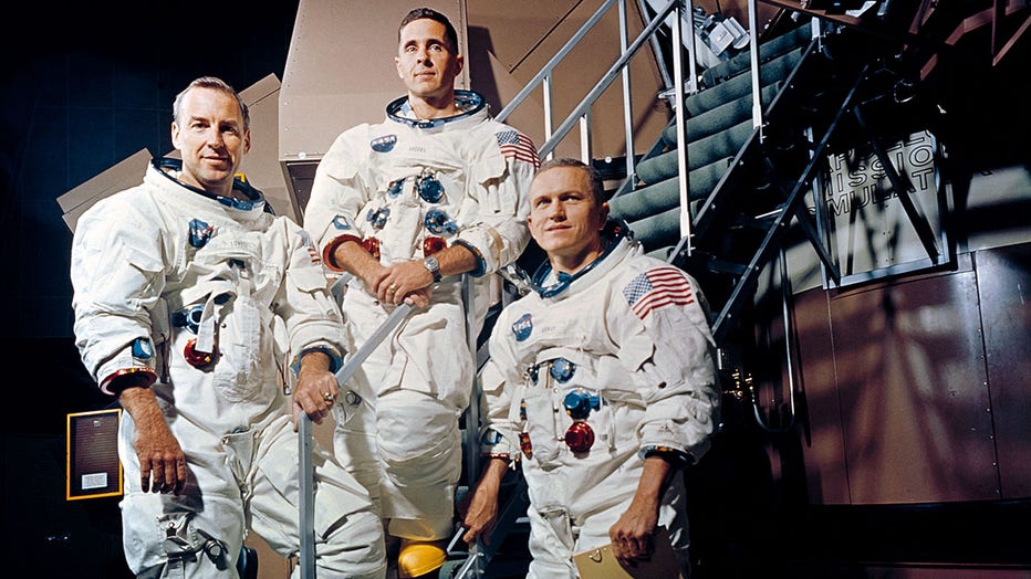 apollo_8_crewmembers_-_gpn-2000-001125.jpg