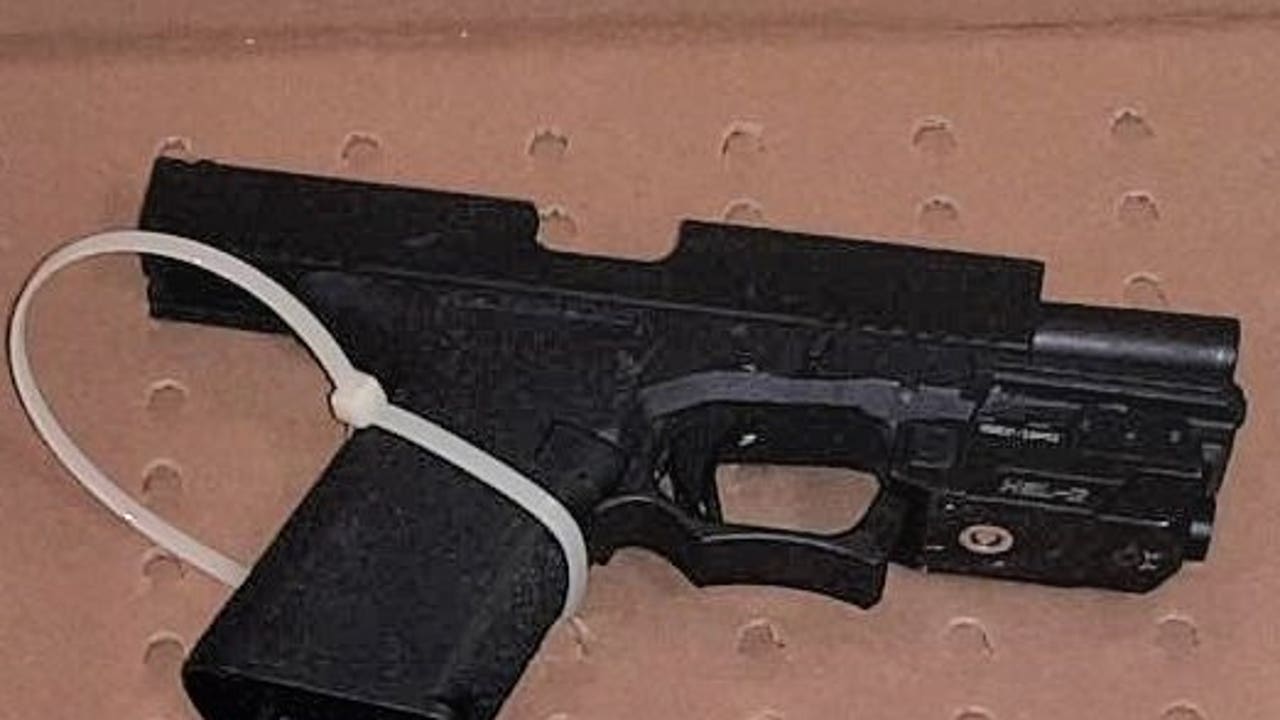 1 gun stolen out of cars every 48 hours in Tacoma, police say - Vimarsana News