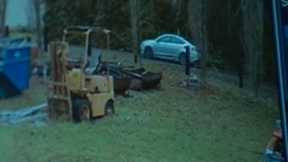 Caught on camera: Car speeds away after Arlington man shot