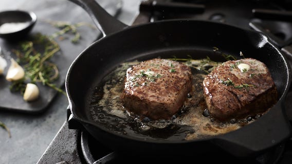 Emerald Eats: Washington Beef Commission teaches us how to make perfect steaks at home
