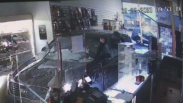 VIDEO: Suspect crashes stolen Kia through Covington storefront in brazen smash-and-grab theft