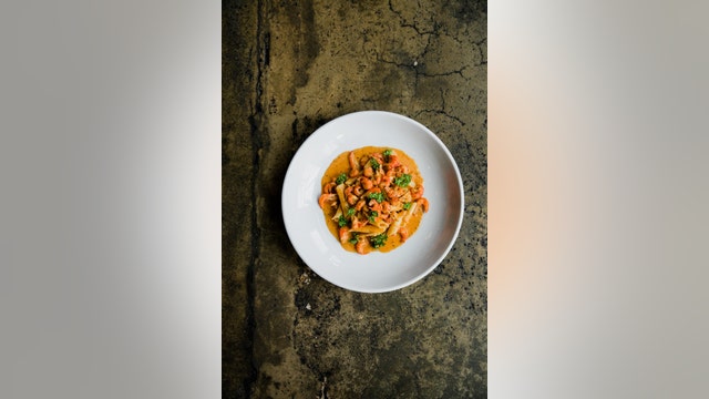 Emerald Eats: Island Soul Rum Bar shows off Mardi Gras-inspired food, drinks