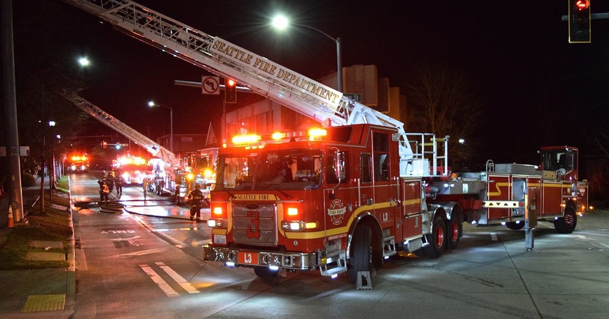 2 people, dog found dead in Seattle apartment fire | FOX 13 Seattle