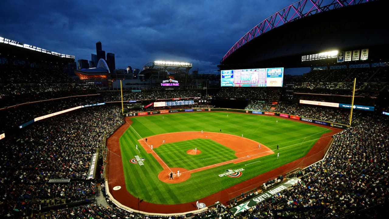 Seattle Mariners 2024 Promotions And Giveaways FOX 13 Seattle   GettyImages 1250051887 