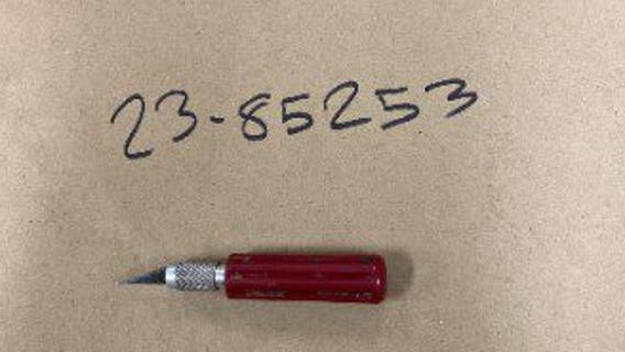 SPD: Police arrest robbery suspect while he's in the middle of another robbery