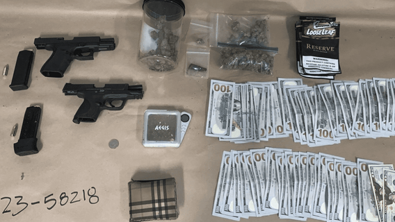 Seattle Police: DUI suspect arrested in Phinney Ridge; guns, drugs, cash recovered