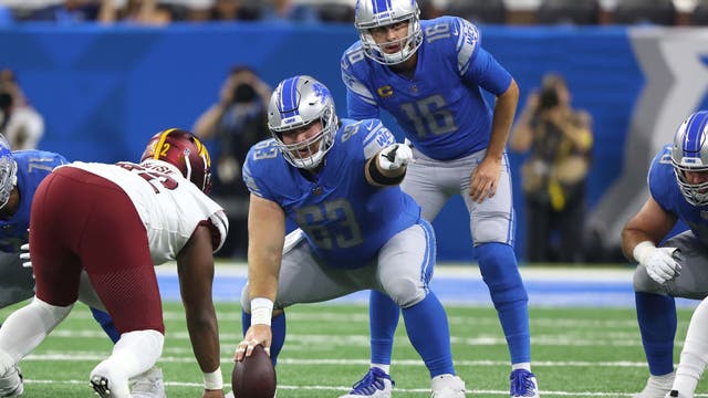 Seahawks reach agreements with QB Drew Lock, G/C Evan Brown