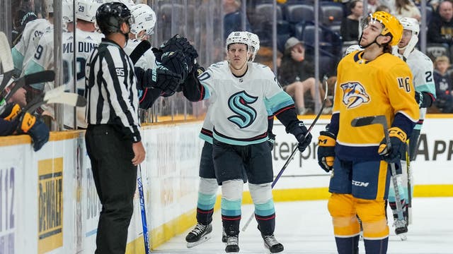 Eeli Tolvanen scores pair as Kraken beat Predators 7-2