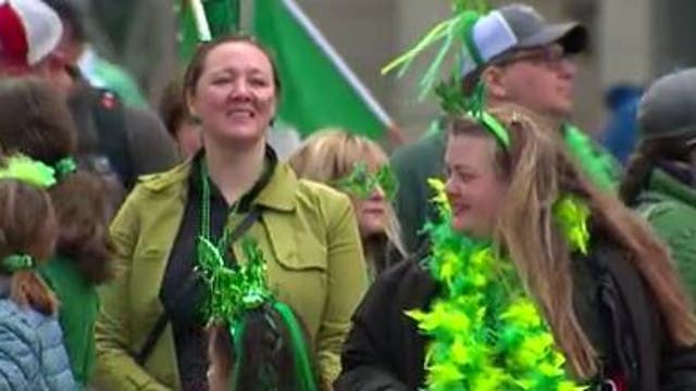 Things to do this weekend: Razor clam digs, St. Patrick's Day celebrations & Festival of Colors