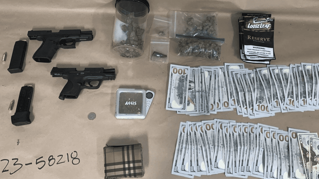 Seattle Police: DUI suspect arrested in Phinney Ridge; guns, drugs, cash recovered