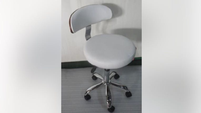 308aed2d-chair1