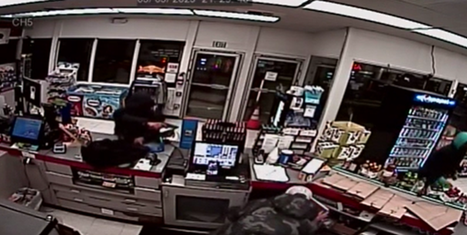 Gig Harbor crime spree: GameStop robbed Saturday & police say new video shows teens robbing gas station