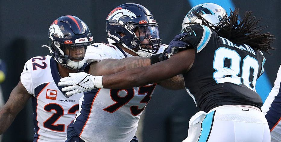 Former Broncos DL Dre'Mont Jones rips his old team on Seattle