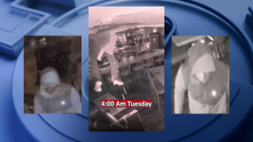 VIDEO: Thieves crash through ceiling of Kitsap County restaurant to steal ATM