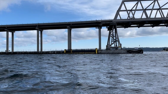 Hood Canal Bridge 'fix' for fish kills now being tested
