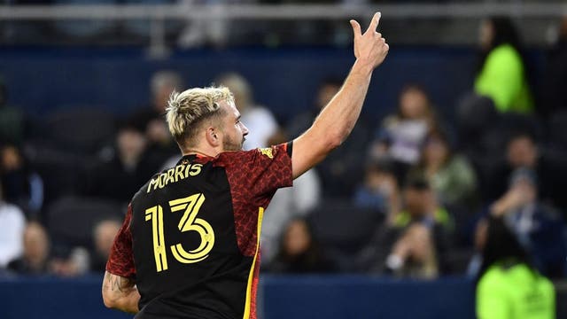 Morris, Chú lead Sounders to 2-1 victory over Galaxy