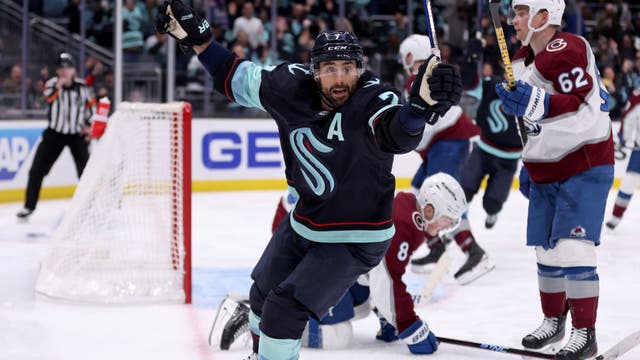 Jordan Eberle OT goal gives Kraken 3-2 win in Game 4 to even series with Avalanche