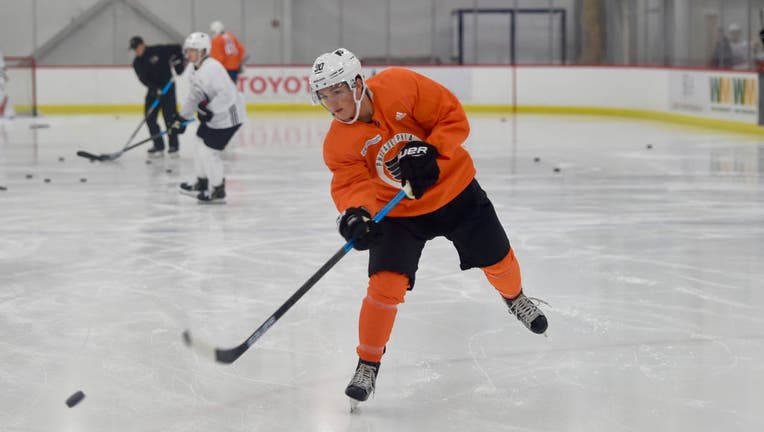 Carson Briere wheelchair: Mercyhurst hockey player, Flyers
