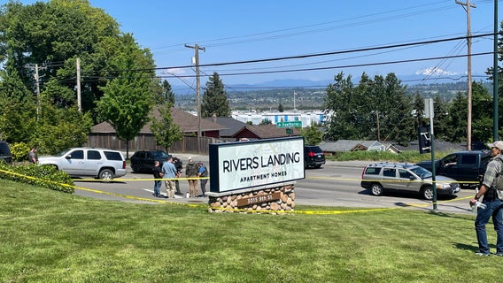 Man killed after arrest warrant leads to shootout with police in Everett