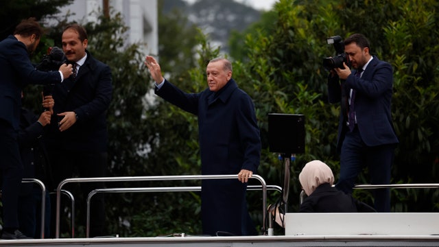 Turkey's Erdogan wins reelection in presidential runoff