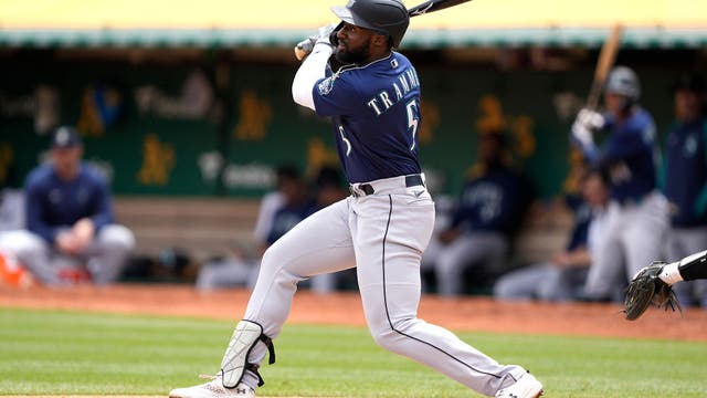 Trammell, Kirby help Mariners complete sweep vs Athletics