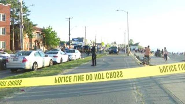 Hours at Alki Beach, Golden Gardens shortened for the summer to curb crime