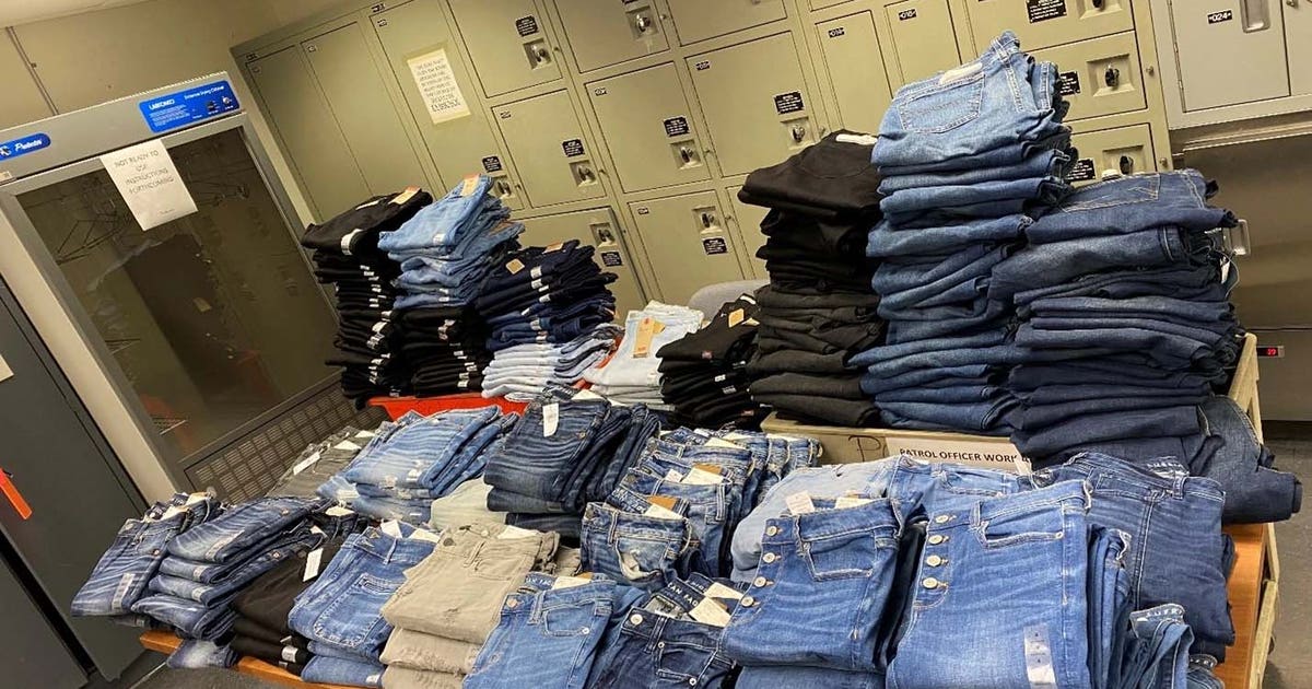3 arrested in connection to Bellevue organized retail theft ring | FOX ...