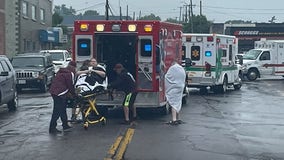 1 dead, several rescued after tour boat capsizes in underground NY cave