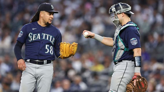 Yankees hit three HRs, beat Mariners 4-2