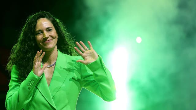 Seattle Storm legend Sue Bird inducted into Basketball Hall of Fame