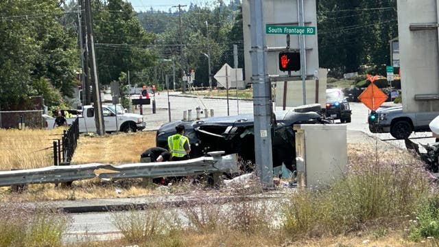 6 people killed, 3 others injured in Tacoma crash