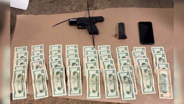 2 teens arrested with guns, cash while illegally driving car in downtown Seattle