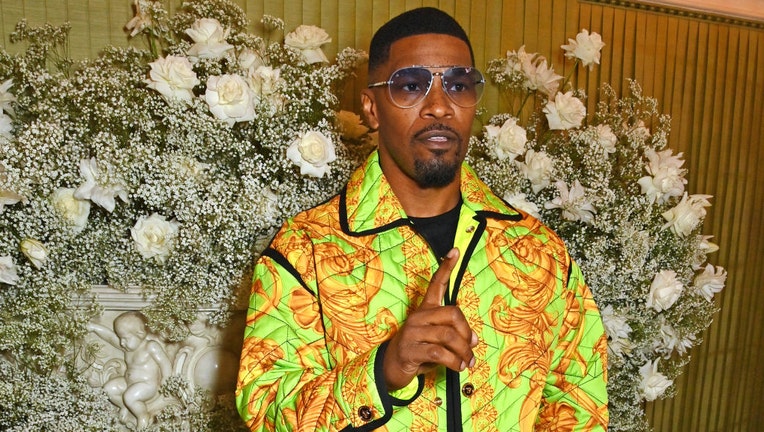 Jamie-Foxx-at-party.jpg