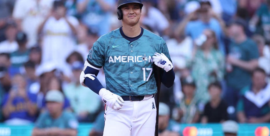 Come to Seattle': Mariners fans shower Shohei Ohtani with love