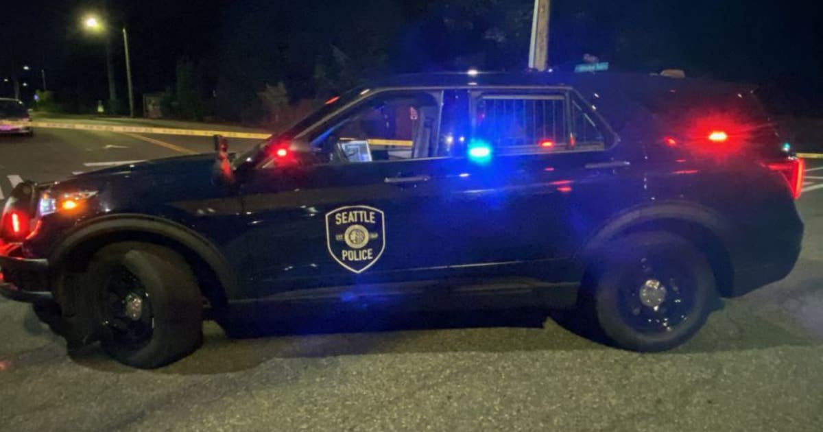 Police investigate deadly hit-and-run crash in North Seattle | FOX 13 ...
