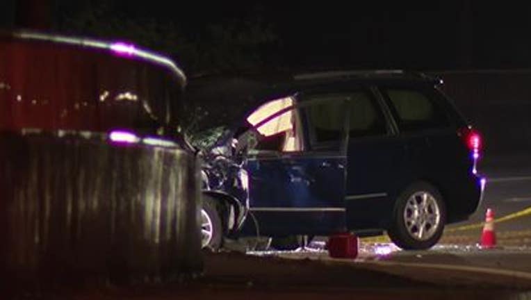 1 Killed, 1 Critically Injured In Kent Car Crash | FOX 13 Seattle