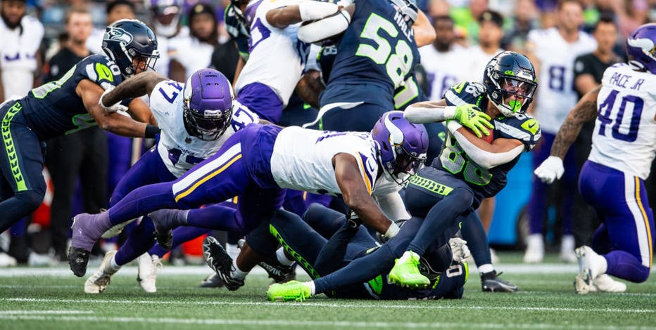 Seattle Seahawks wide receiver Cade Johnson (88) during an NFL Preseason  football game against the Chicago