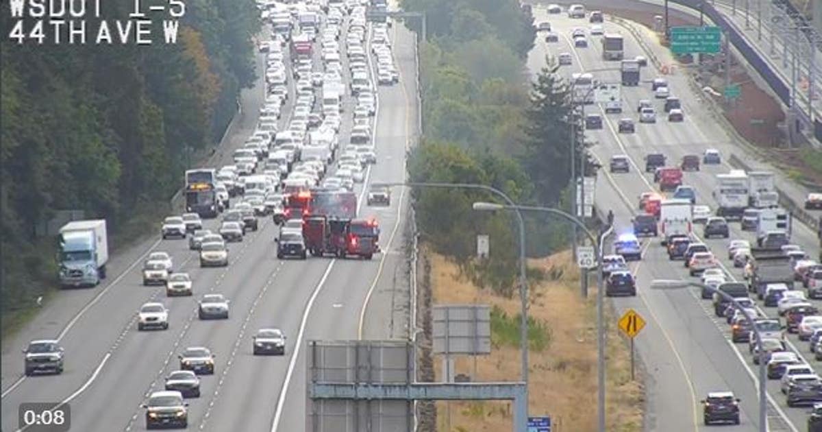 Lanes reopen on I-5 NB near Lynnwood after crash, police activity ...