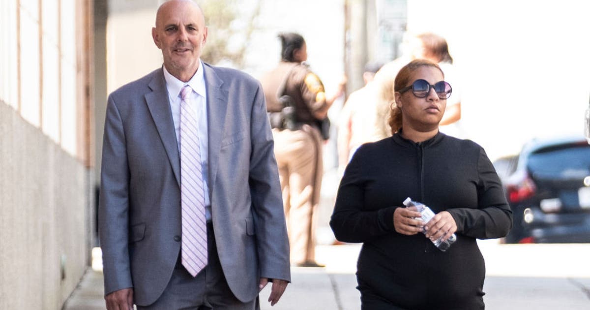 Mother of Virginia 6-year-old who shot teacher to remain free on bond ...