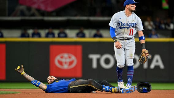 Dodgers face the Mariners leading series 1-0