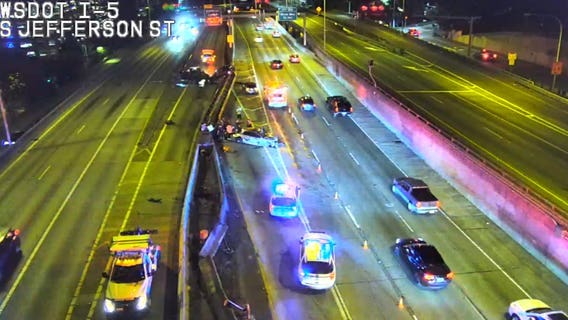2 injured in I-5 crash in Downtown Seattle