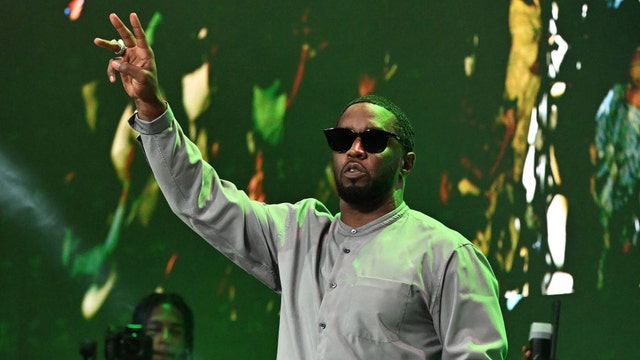 Diddy handing over publishing rights to Bad Boy Records artists Notorious B.I.G., Mase, Faith Evans