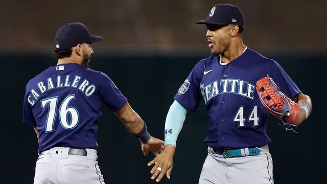 Woo wins homecoming as Mariners blank A’s 5-0 to move closer in AL West and tie for final wild card