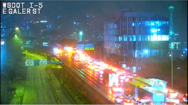 Several injured in crash involving 2 cars on I-5 in Seattle