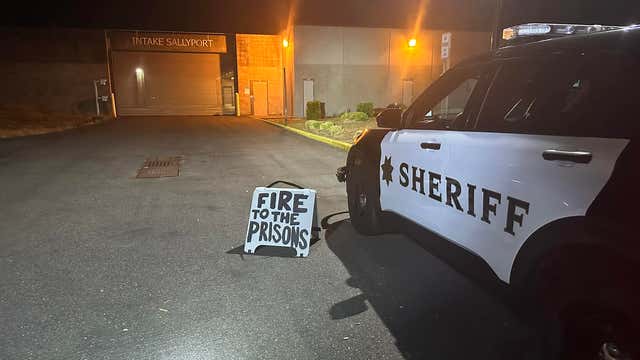 Deputies disperse riot outside of Thurston County Jail