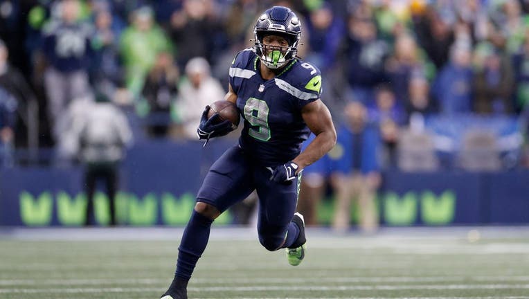 Smith-Njigba, Walker III cleared to play for Seahawks; Witherspoon  questionable