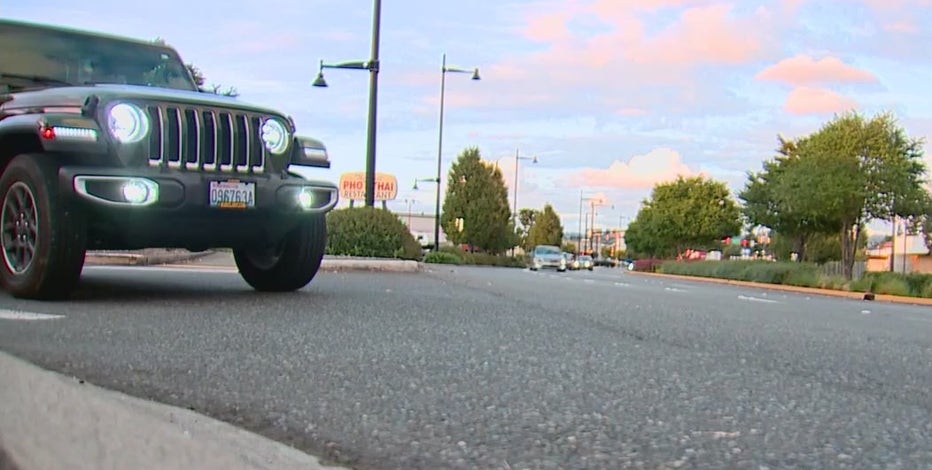 Renton Police warn of suspects 'staging accidents' to carjack victims