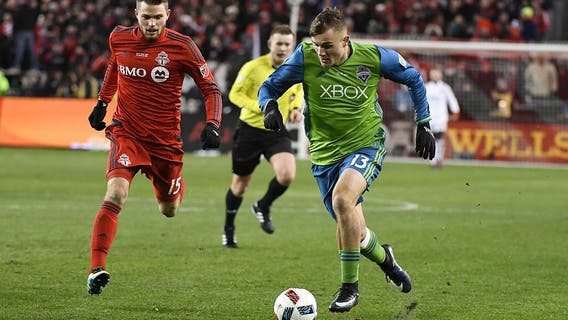 Zavaleta and the LA Galaxy visit the Seattle Sounders