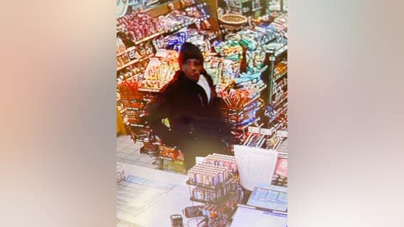 Federal Way PD seek suspect in gas station armed robbery