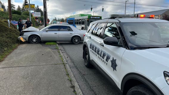 Suspect in custody after bank robbery in University Place